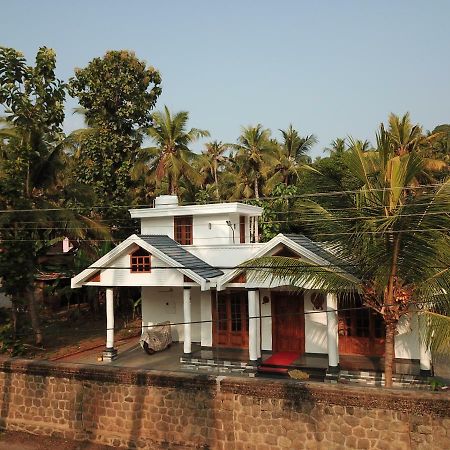 Belhaven Home Stay Thiruvananthapuram Bagian luar foto