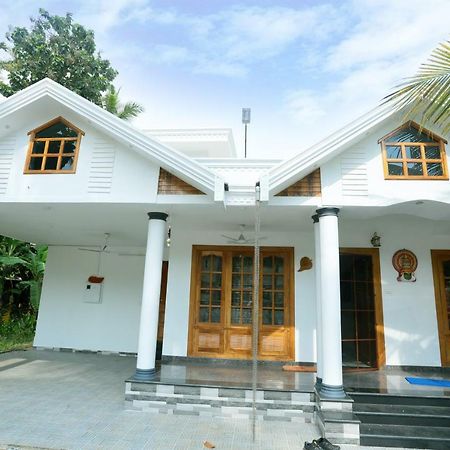 Belhaven Home Stay Thiruvananthapuram Bagian luar foto